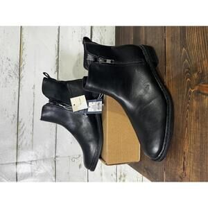 Universal Thread Black "Brenna" Chelsea Boot Size 6.5 NWT